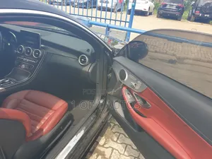 Mercedes-Benz C300 Luxury 4matic Sedan AWD (2.0L 4cyl 7A) 2017 Black