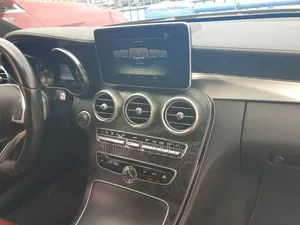 Mercedes-Benz C300 Luxury 4matic Sedan AWD (2.0L 4cyl 7A) 2017 Black
