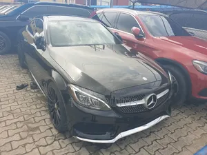 Mercedes-Benz C300 Luxury 4matic Sedan AWD (2.0L 4cyl 7A) 2017 Black