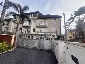 Furnished 2bdrm Block of Flats in Adeniyi Jones for sale