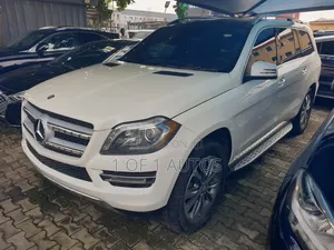 Mercedes-Benz GL-Class GL450 4MATIC 4dr SUV AWD (4.7L 8cyl Turbo 7A)
