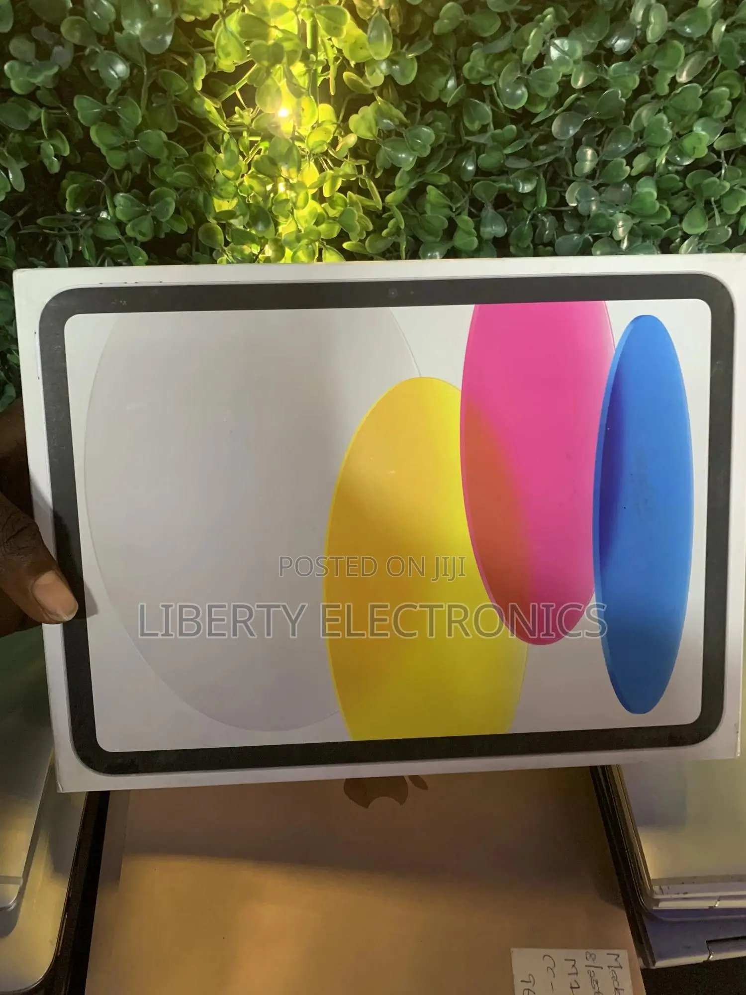 New Apple iPad (2022) 64 GB Silver
