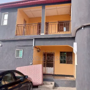 2bdrm Block of Flats in Akesan for sale
