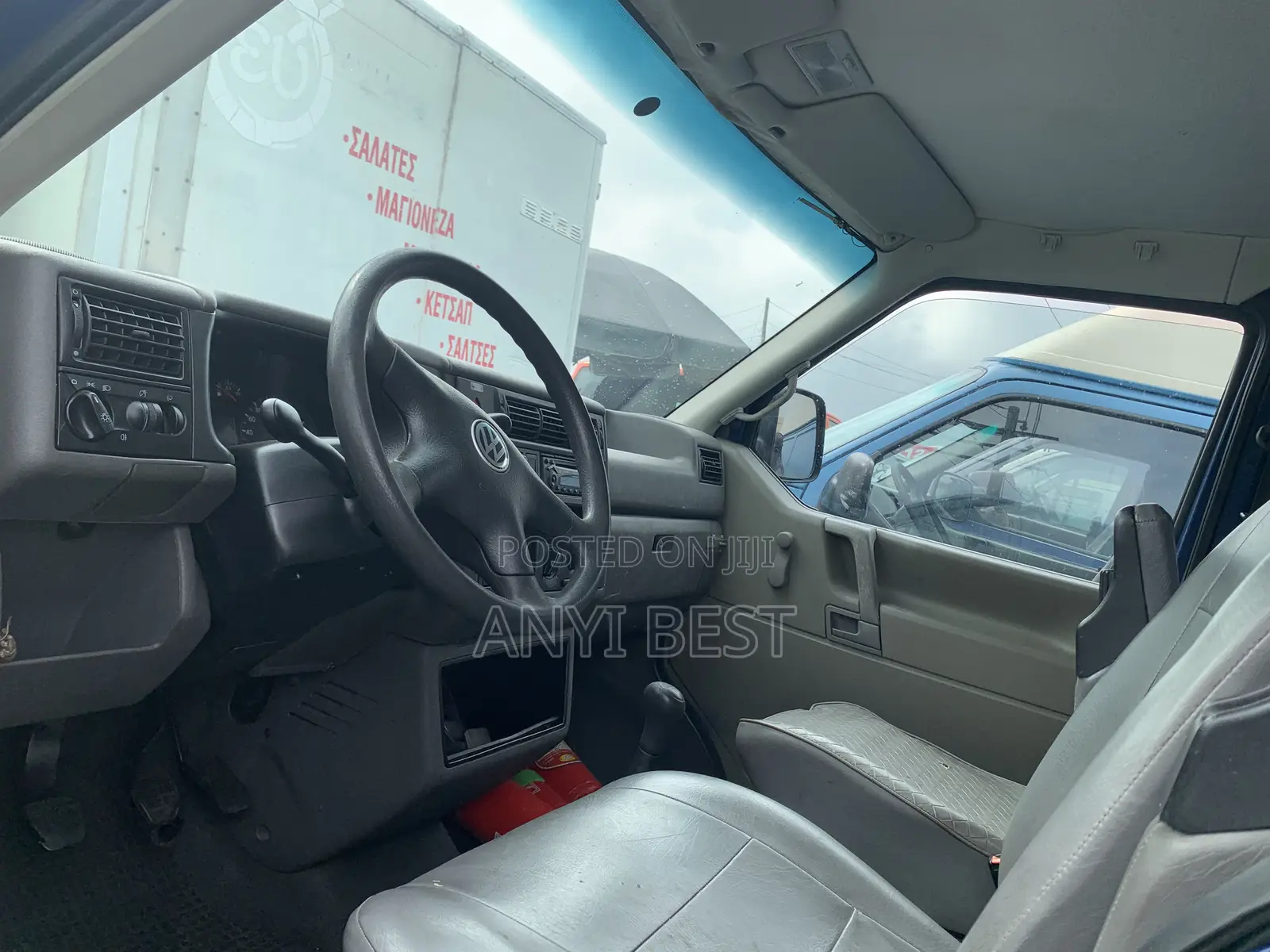 Volkswagen Transporter 2002 Blue