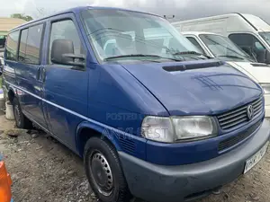 Volkswagen Transporter 2002 Blue