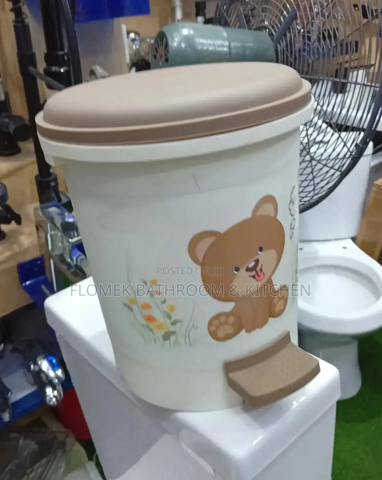 5litres Capacity Plastic Waste Bin.