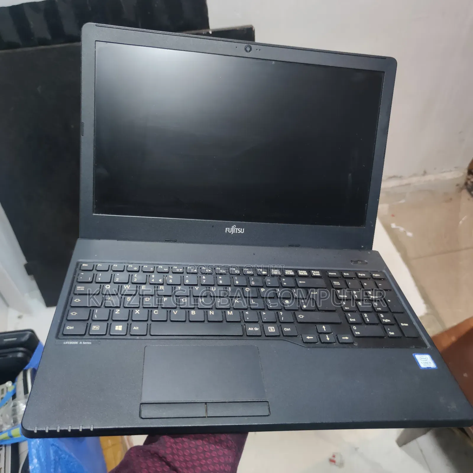 Laptop Fujitsu 8GB Intel Core I5 HDD 500GB