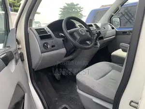 Volkswagen LT 2013 White