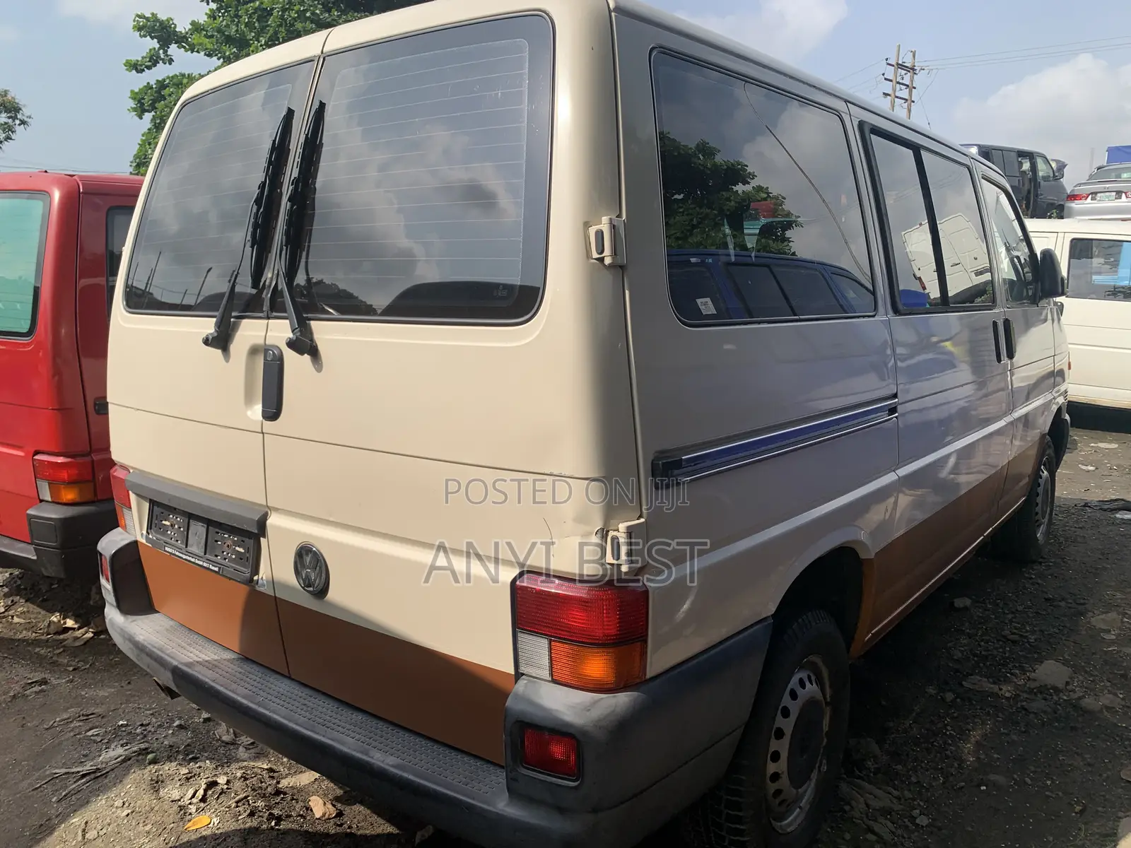 Volkswagen Transporter 2002 White