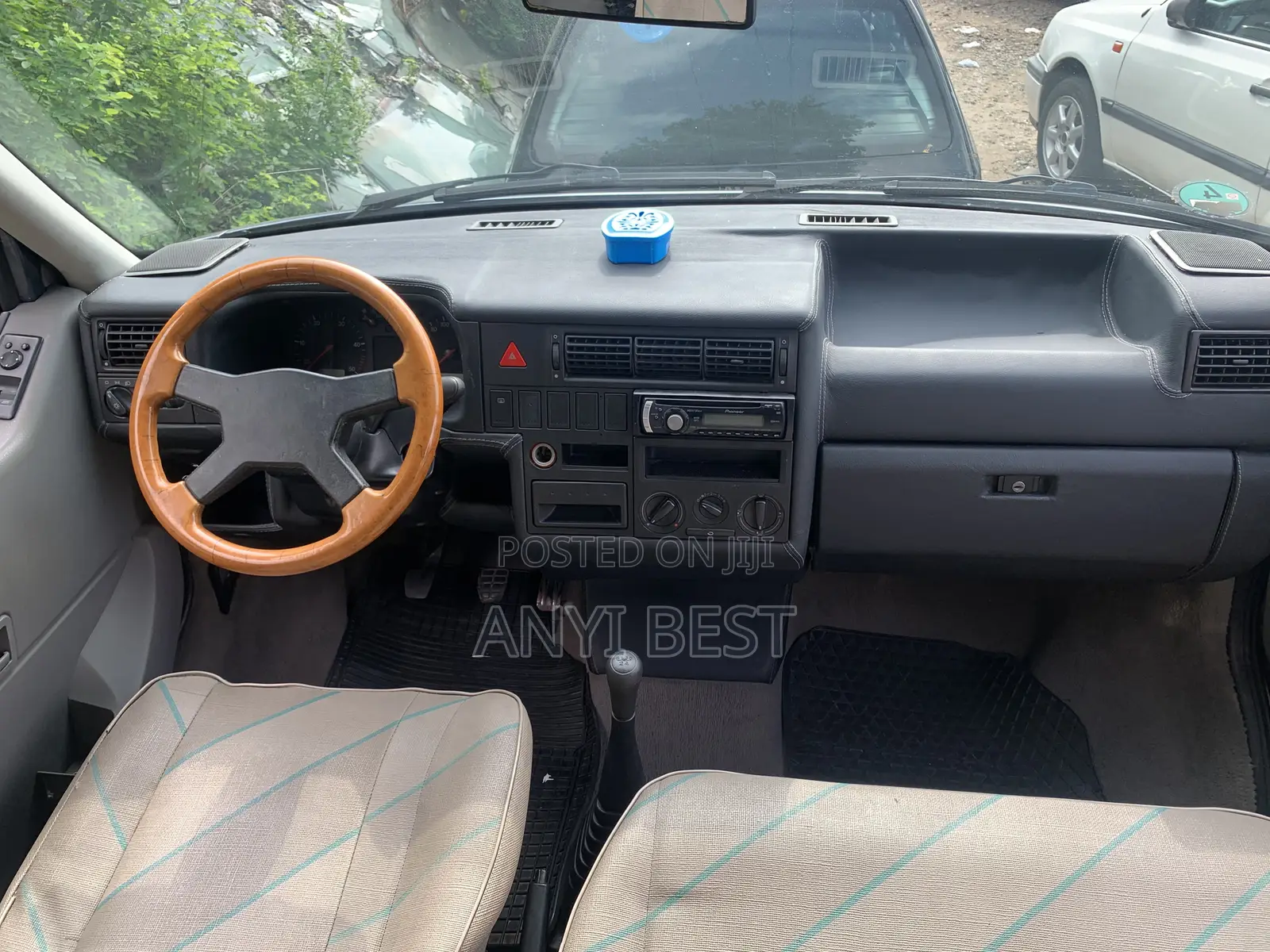 Volkswagen Transporter 2000 Grey