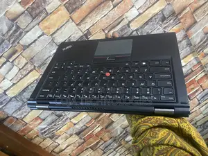 Laptop Lenovo Yoga 260 8GB Intel Core I5 SSD 256GB
