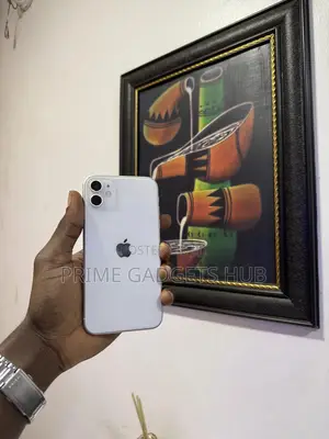 Apple iPhone 11 64 GB White