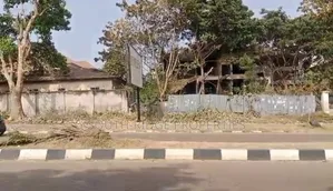 1748sqm Land Along Aminu Kano Crescent