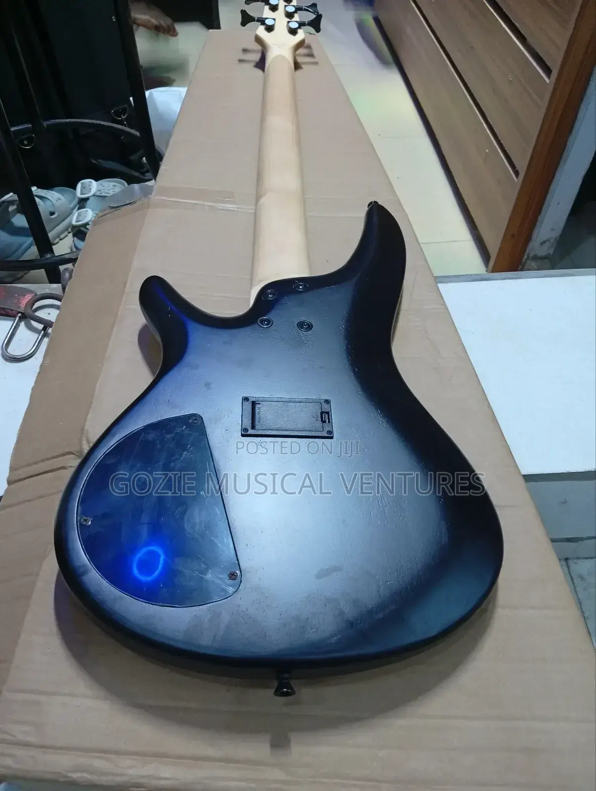 Ibanez 5-Strings Bass Guitar