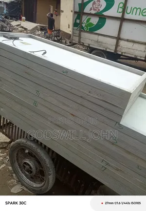 300 W Solar Mono Canadian Panel