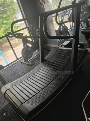 New Commercial Curved Manual Treadmill