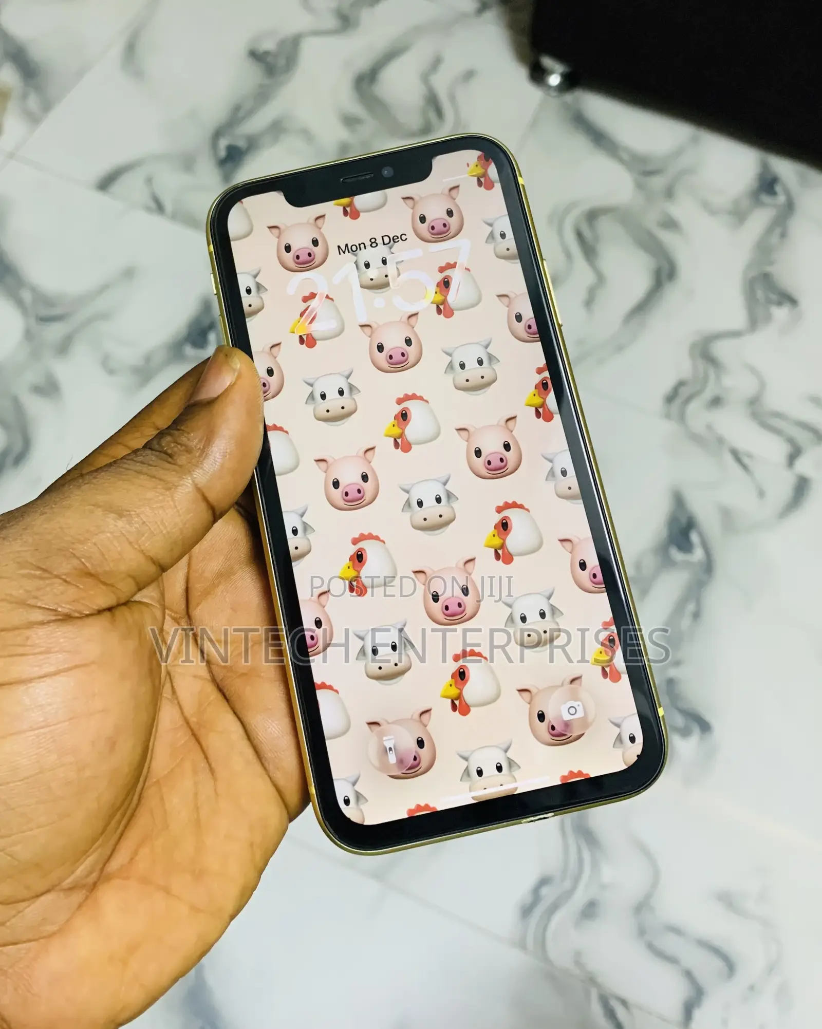 Apple iPhone 11 64 GB Yellow