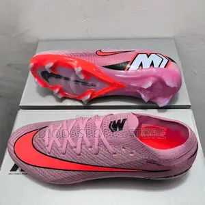 Adidas Predator / Nike Air Zoom Soccer Boots