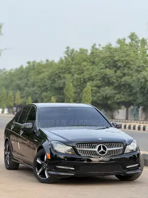 Mercedes-Benz C350 2009 Black