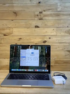 Laptop Apple MacBook Pro 2021 M1 32GB Apple M1 Max SSD 512GB