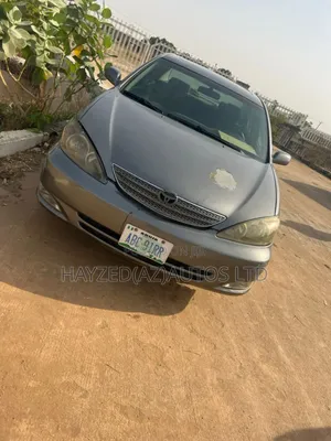 Toyota Camry SE 4dr Sedan (2.4L 4cyl 4A) 2004 Gray
