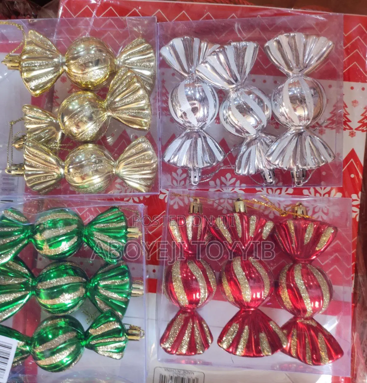 Christmas Decoration (Red,Green or Silver)