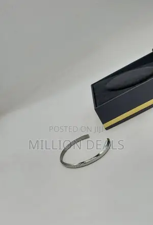 Poised Steel Men’S Simple Luxe Bracelet Link