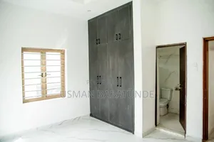 Furnished 5bdrm Apartment in Usmanty, Ilorin South for sale