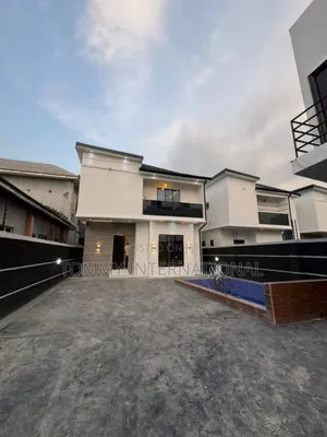 Furnished 4bdrm Duplex in Shell Cooperative, Port-Harcourt for sale