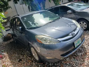 Toyota Sienna 2008 Gray