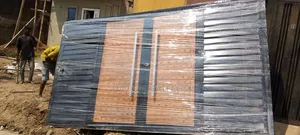 Metal Gate
