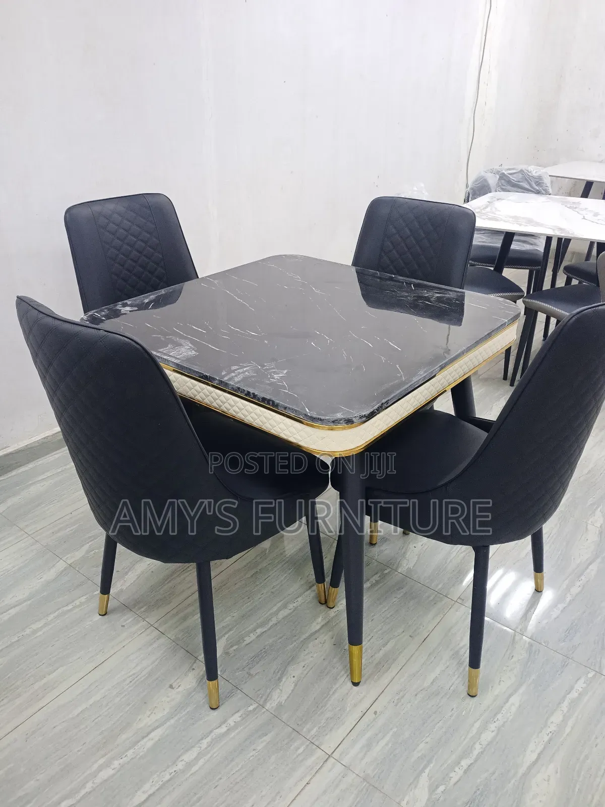 Dinning Table With 4 Seats
