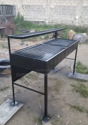 Large Barbecue Grill or Churrasqueira