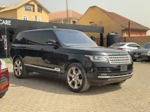 Land Rover Range Rover Vogue 2018 Black