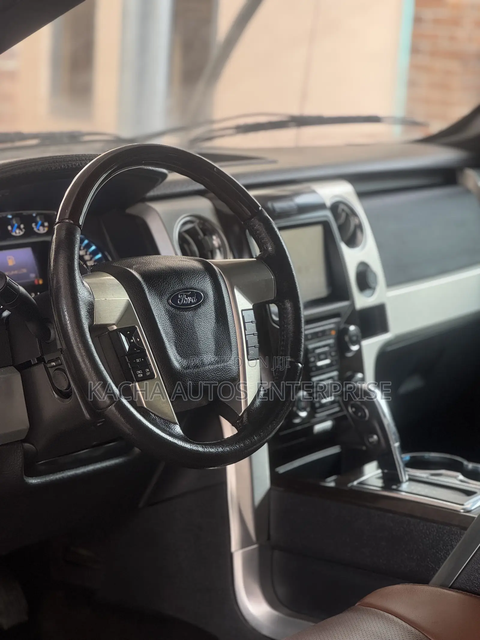 Ford F-150 2014 Black