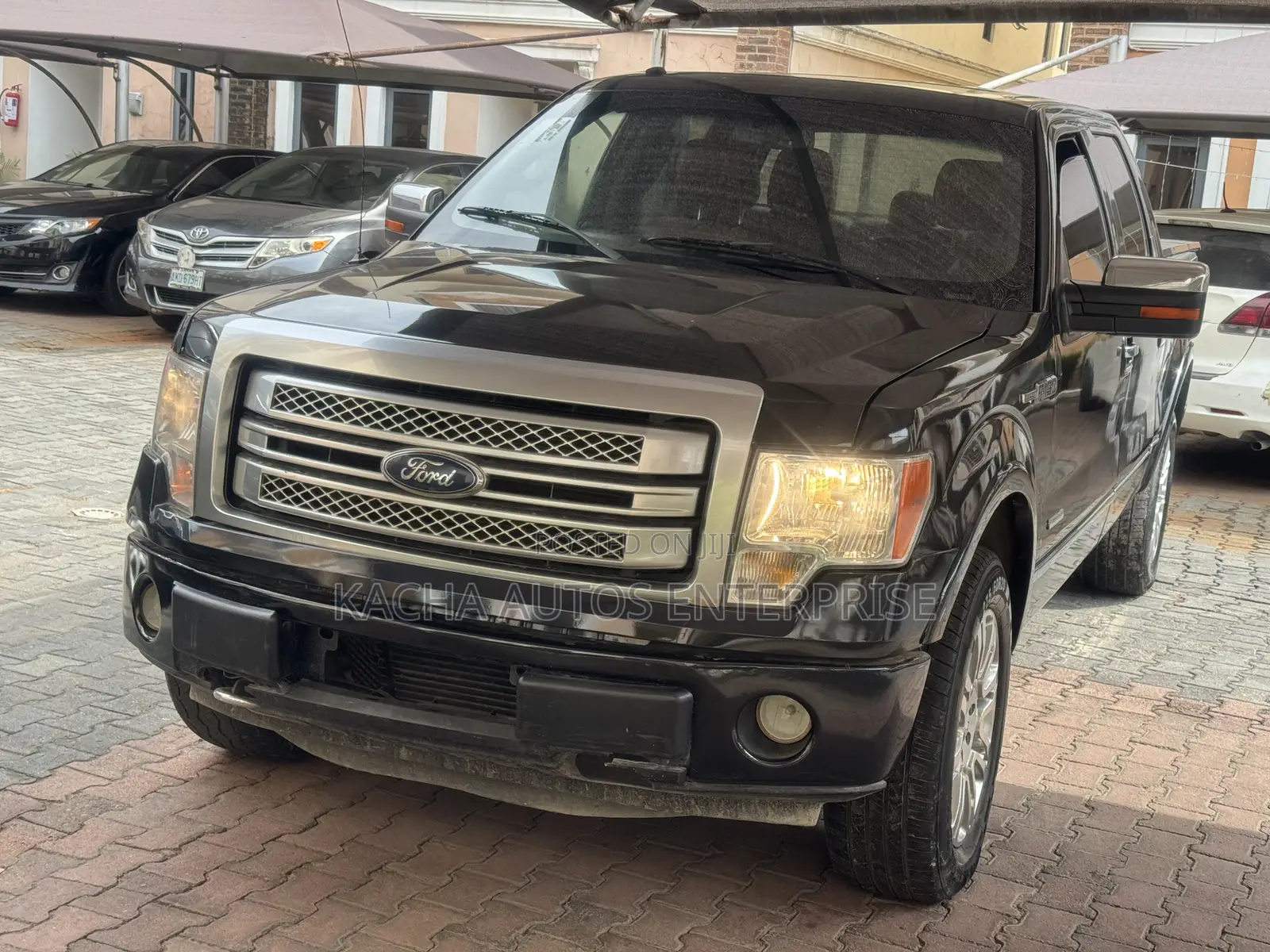 Ford F-150 2014 Black