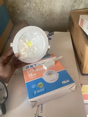 Akt Cob Light