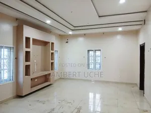 2bdrm Block of Flats in Ushafa for rent