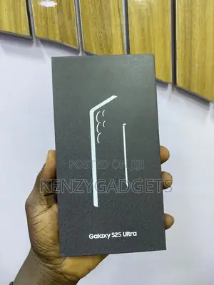 New Samsung Galaxy S25 Ultra 512 GB
