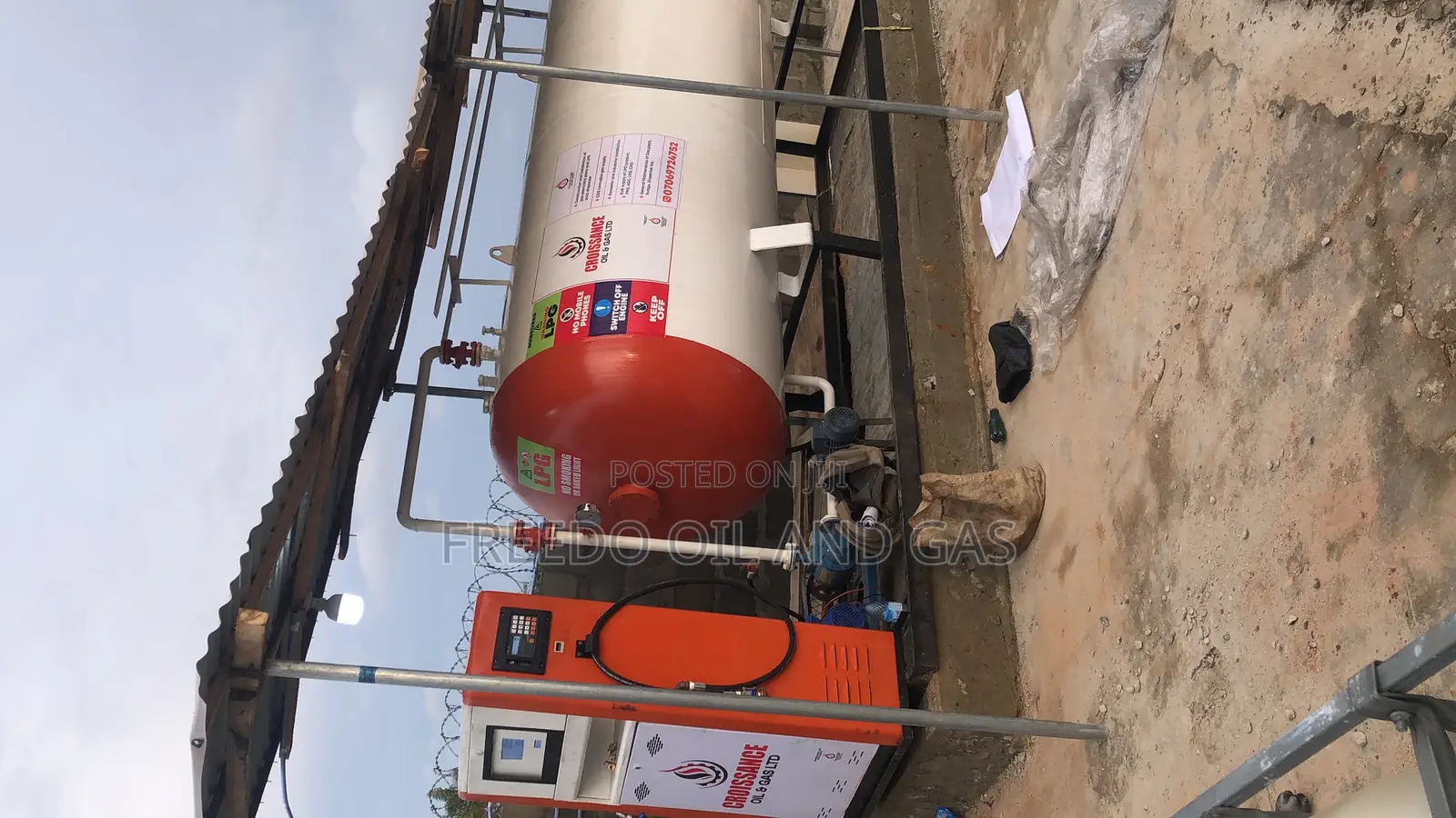 Complete 2.5 Tons LPG With Accessories