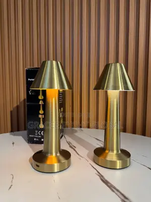 Cordless Small Table Lamp For Bar Restaurant