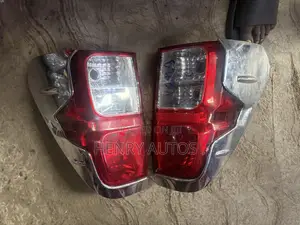 Set Taillights Hilux 2015