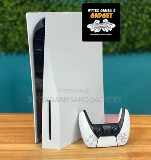 Ps 5 Standard With 1 Original Pad and 12 Installed Games