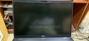 Laptop Dell Precision 3541 8GB Intel Core i5 SSD 256GB