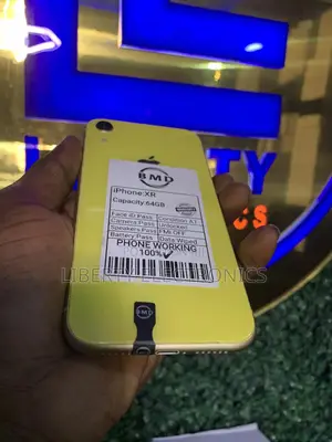 Apple iPhone XR 64 GB Yellow