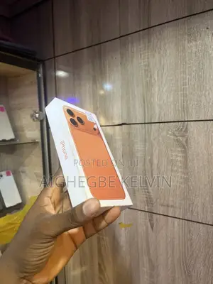 New Apple iPhone 17 Pro Max 256 GB Orange