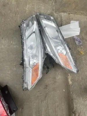 Head Light 2013-2014 Honda Crosstour