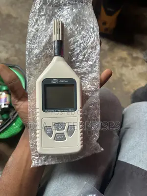 Digital Humidity and Temperature Meter