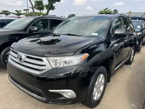 Toyota Highlander Limited 3.5l 4WD 2013 Black