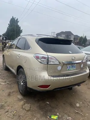 Lexus RX 2010 Gold